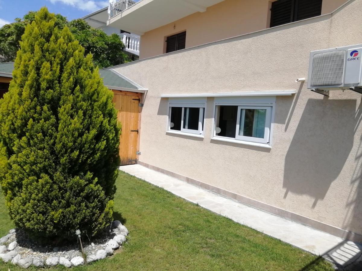 Ninic Family Apartments Tivat Kültér fotó